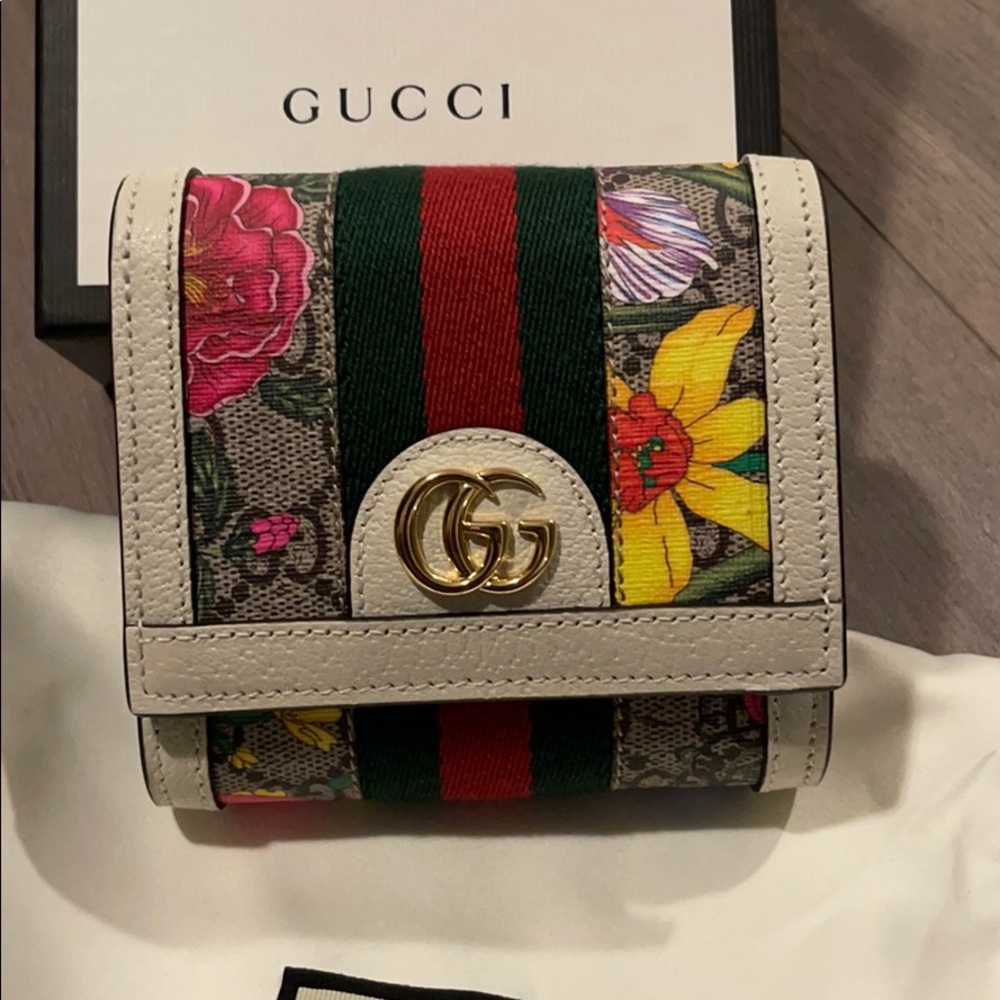 Gucci wallet